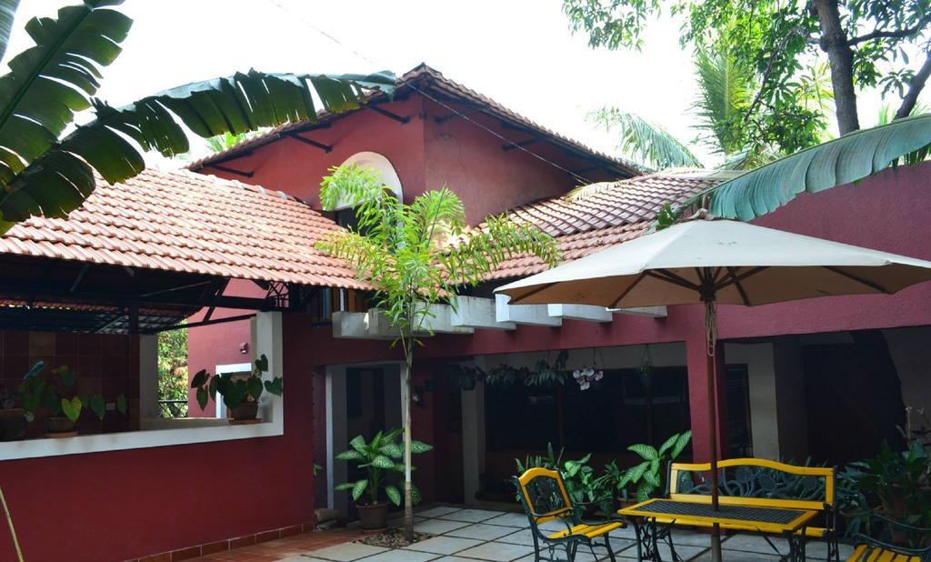 Casa Tropicana - Hotel & Homestays Panaji Exterior photo