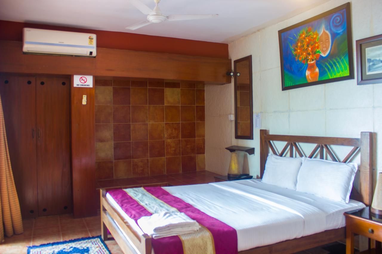 Casa Tropicana - Hotel & Homestays Panaji Exterior photo